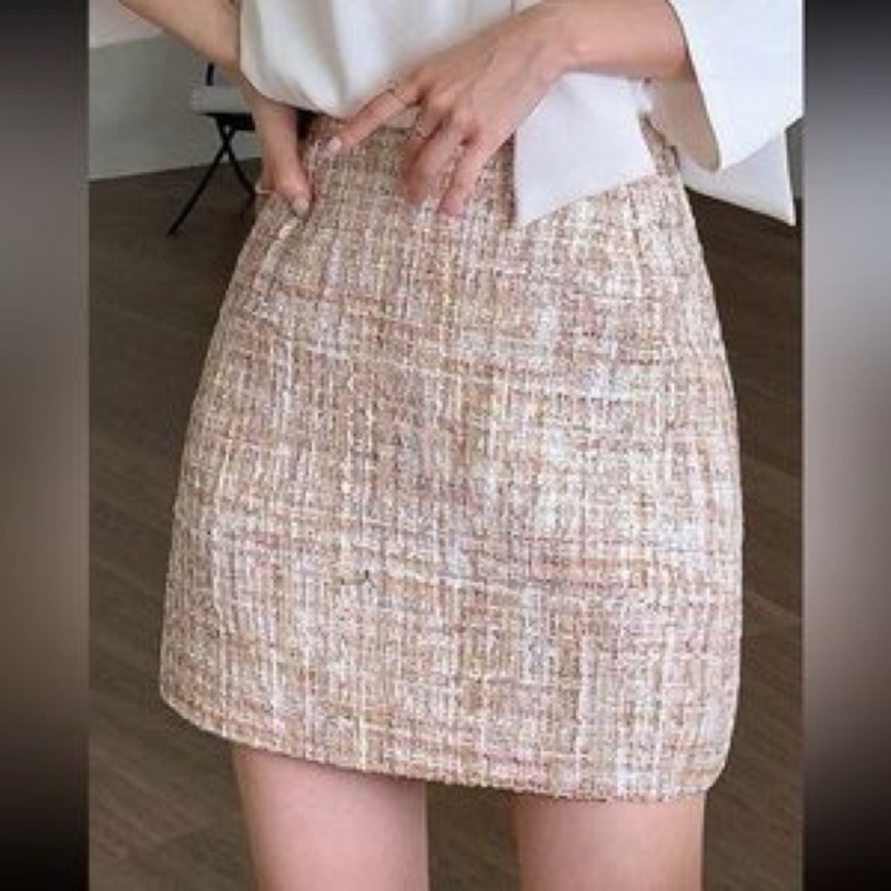 Boutique S Cream gold pink white yellow metallic Tweed Mini Skirt